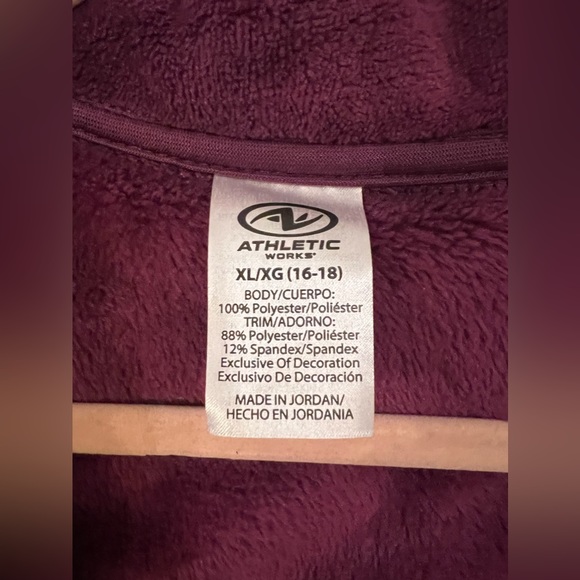 NWOT Athletic Works Fuzzy Warm Jacket Sweater Eggplant sz XL - Picture 5 of 5